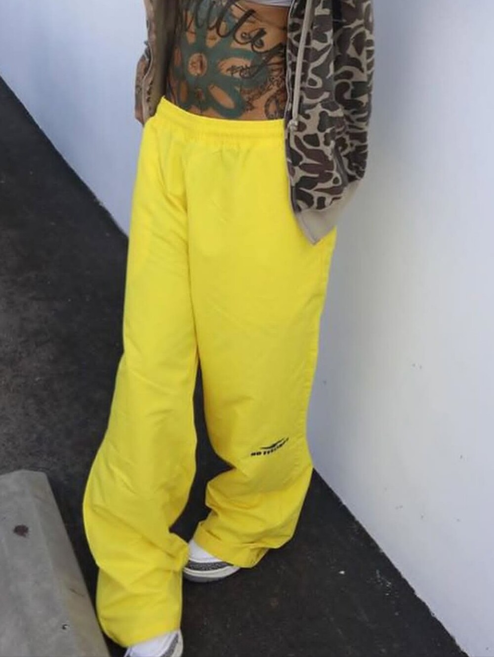No Feelings Bright Yellow Rain Pants Nylon Rip Stop Track Steeetwear Size Small